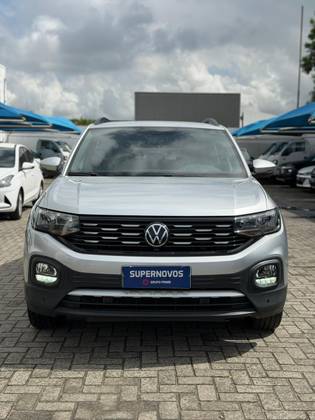 VOLKSWAGEN T-CROSS 1.0 200 TSI TOTAL FLEX COMFORTLINE AUTOMÁTICO